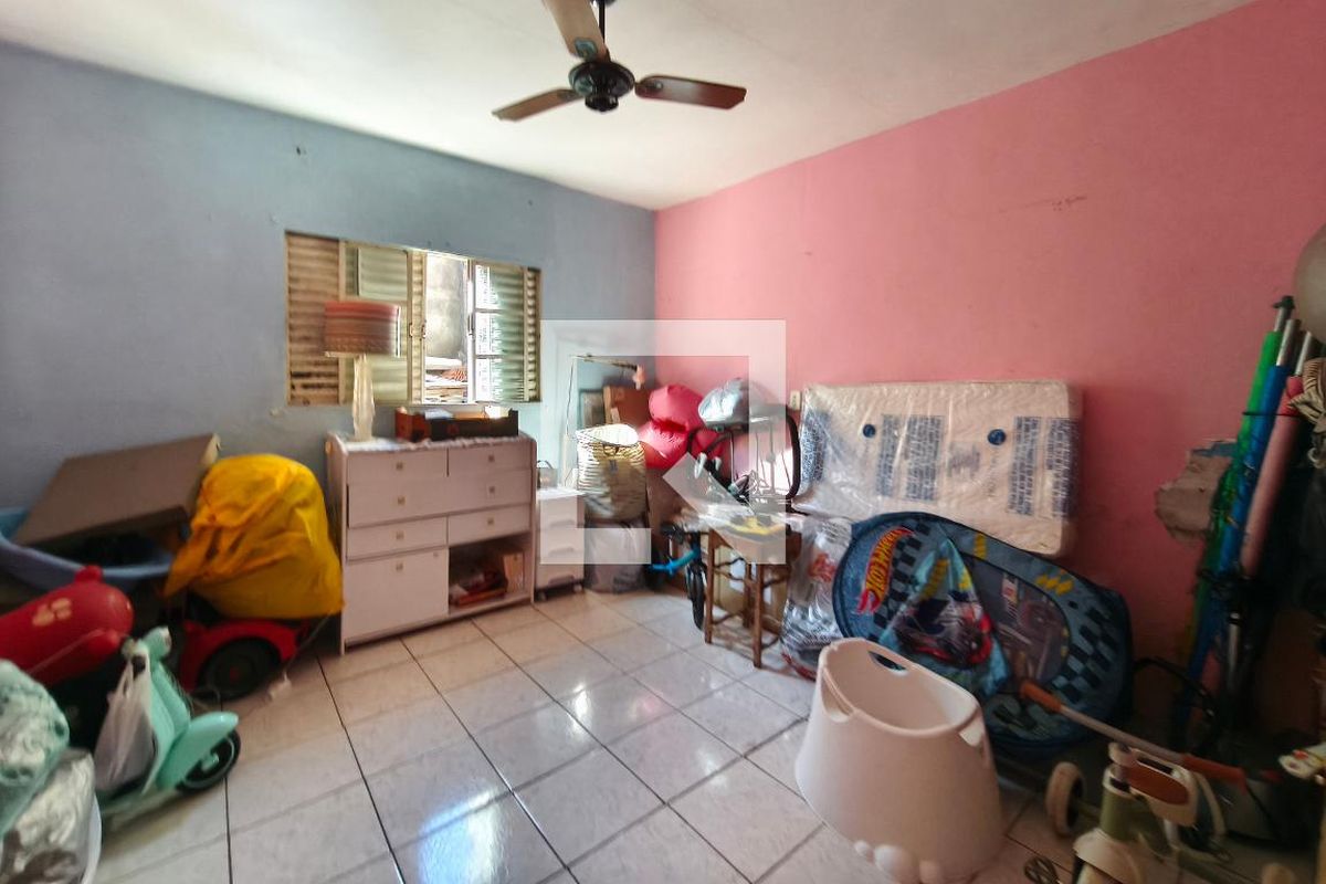 Casa à Venda - Jardim do Lago, 2 Quartos,  195 m2 em , Campinas - sp | SoloBR