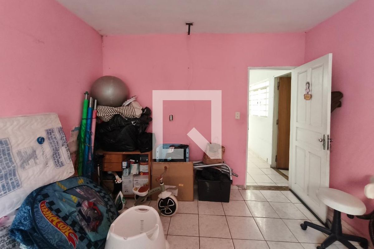 Casa à Venda - Jardim do Lago, 2 Quartos,  195 m2 em , Campinas - sp | SoloBR
