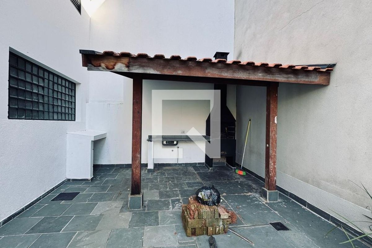 Casa à Venda - Barão Geraldo - Centro, 3 Quartos,  300 m2 em , Campinas - sp | SoloBR