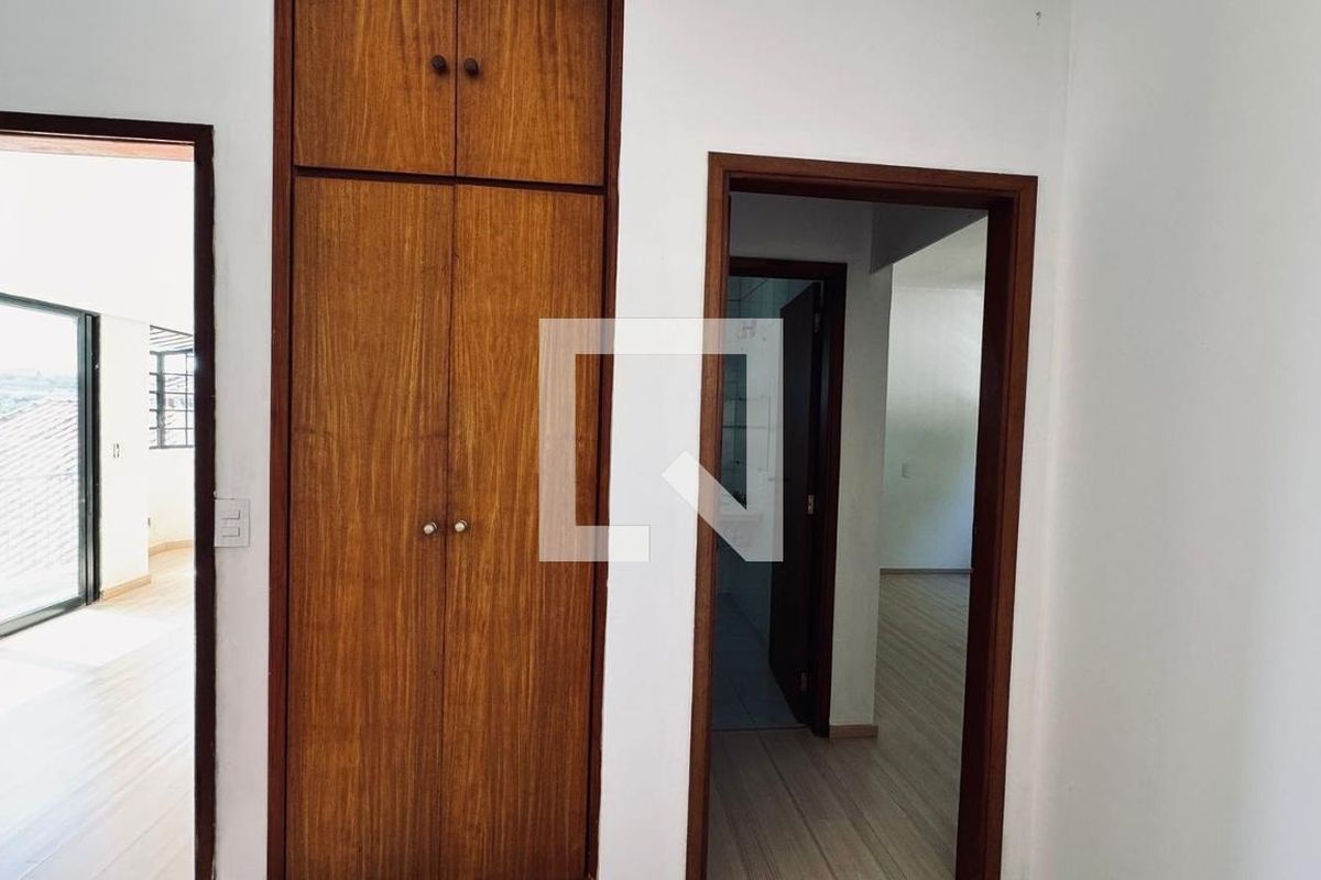 Casa à Venda - Barão Geraldo - Centro, 3 Quartos,  300 m2 em , Campinas - sp | SoloBR