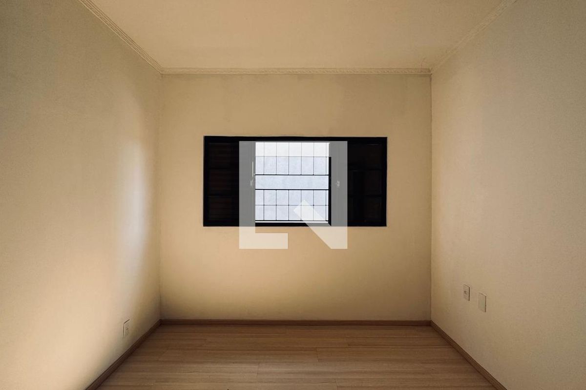 Casa à Venda - Barão Geraldo - Centro, 3 Quartos,  300 m2 em , Campinas - sp | SoloBR