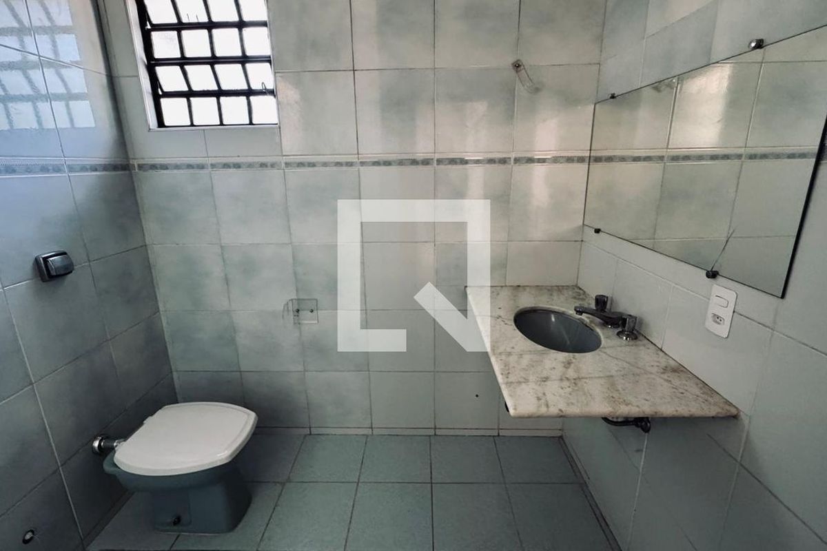 Casa à Venda - Barão Geraldo - Centro, 3 Quartos,  300 m2 em , Campinas - sp | SoloBR