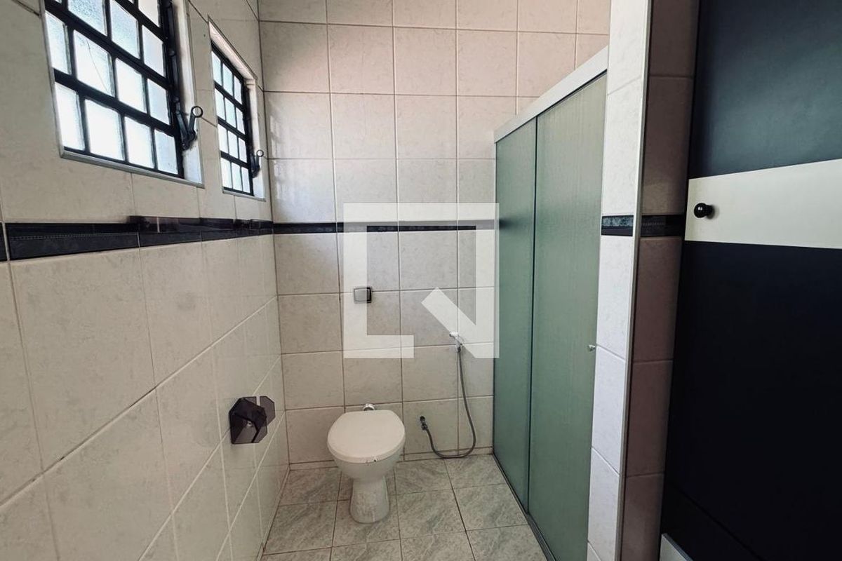 Casa à Venda - Barão Geraldo - Centro, 3 Quartos,  300 m2 em , Campinas - sp | SoloBR