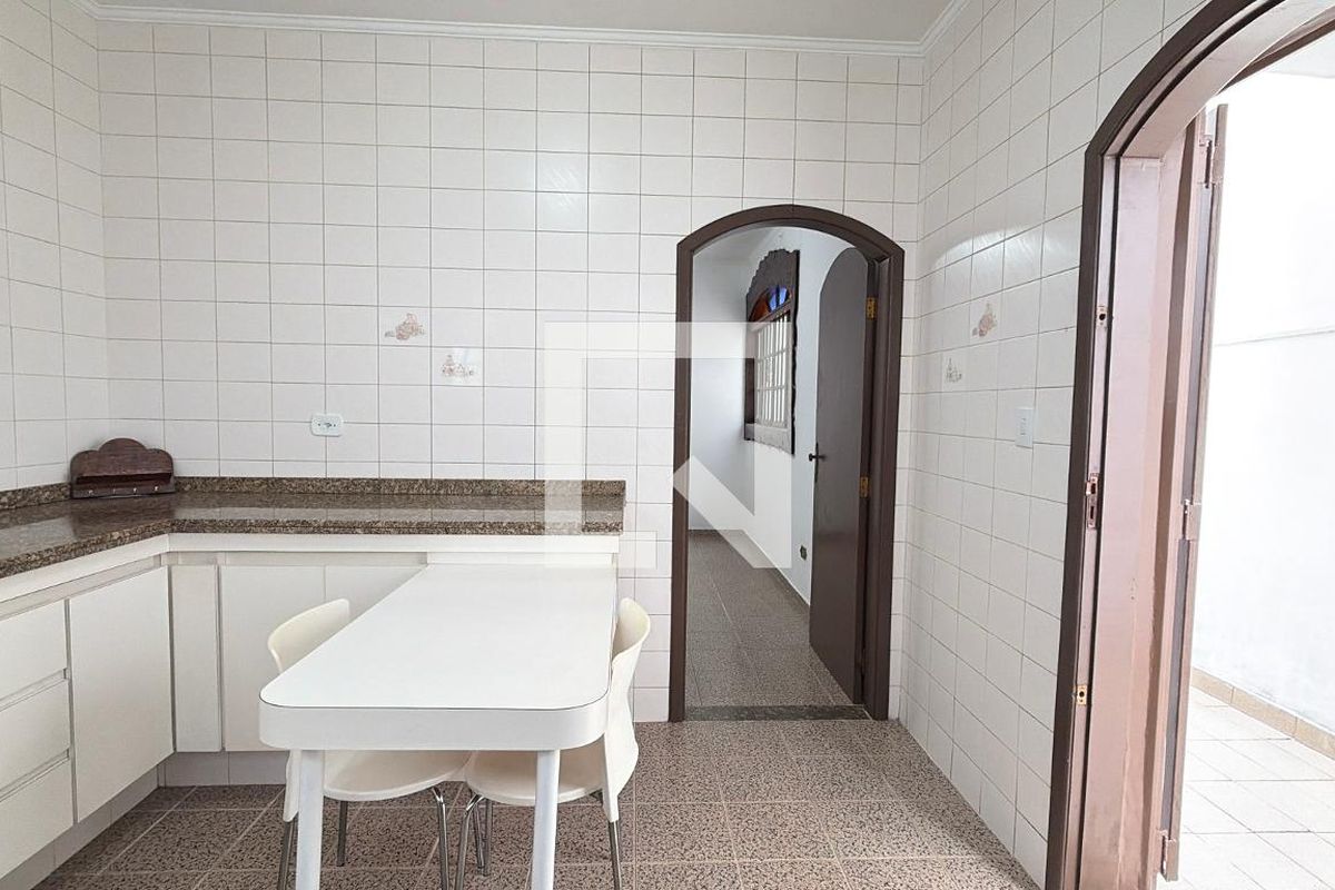 Casa, 4 quartos, 197 m² - Foto 53
