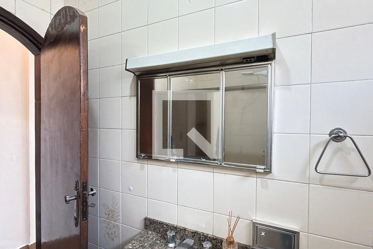Casa, 4 quartos, 197 m² - Foto 17