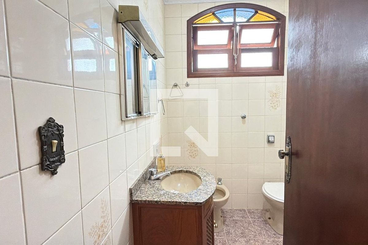 Casa, 4 quartos, 197 m² - Foto 33