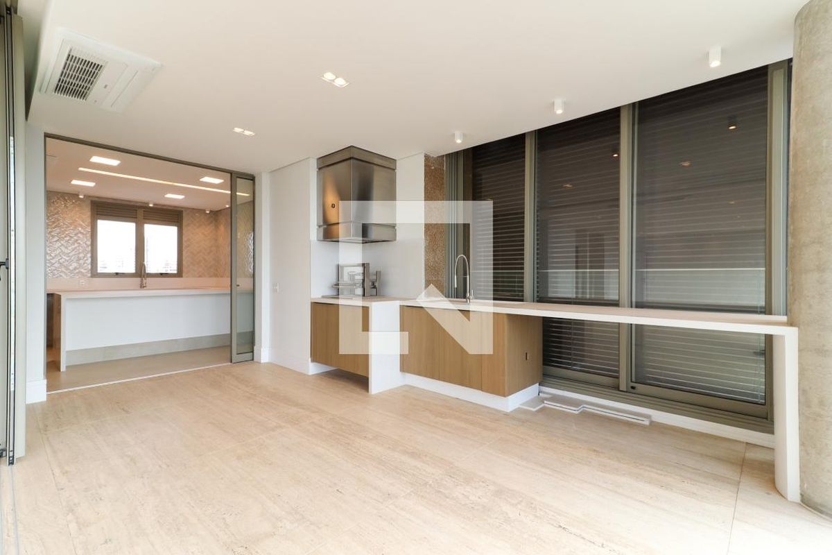 Apartamento à Venda - Cambuí, 3 Quartos,  257 m2 em , Campinas - sp | SoloBR
