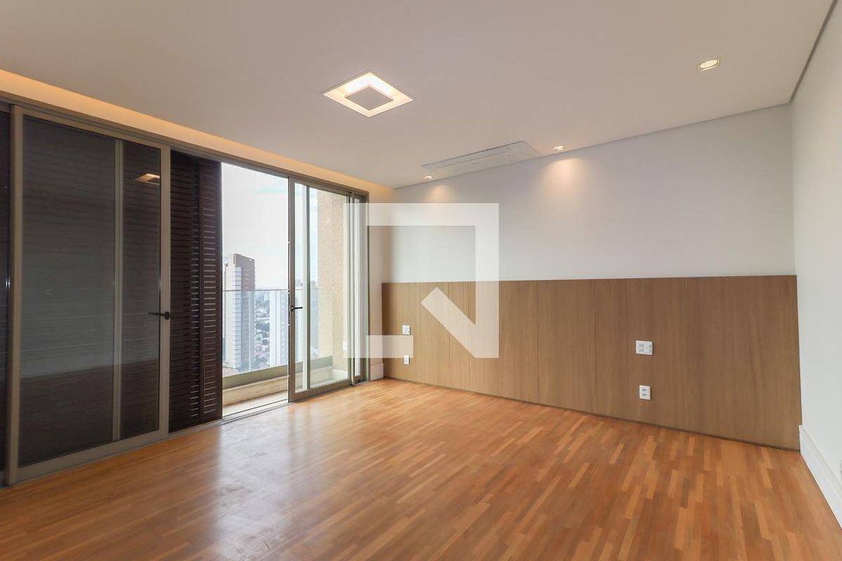 Apartamento à Venda - Cambuí, 3 Quartos,  257 m2 em , Campinas - sp | SoloBR