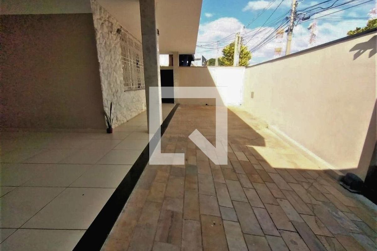 Casa à Venda - Jardim Chapadão, 3 Quartos,  272 m2 em , Campinas - sp | SoloBR