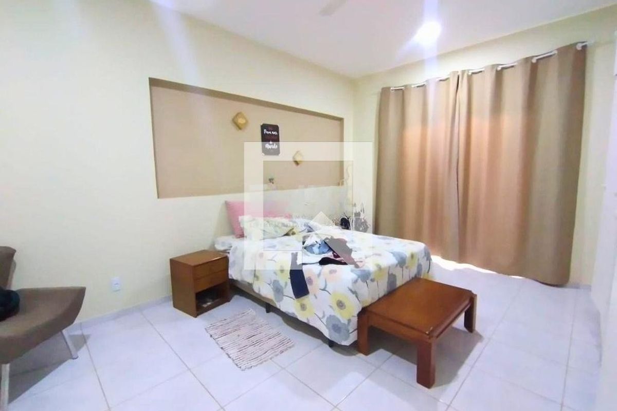 Casa à Venda - Jardim Chapadão, 3 Quartos,  272 m2 em , Campinas - sp | SoloBR