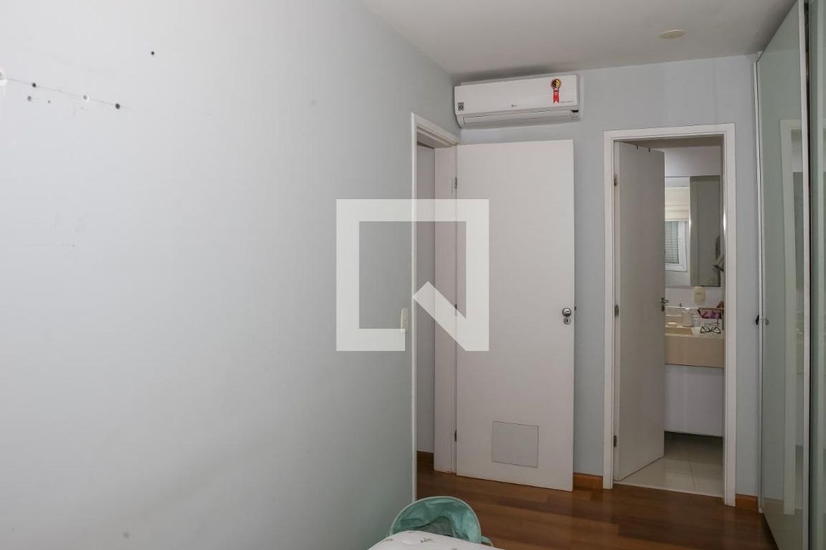Apartamento, 2 quartos, 75 m² - Foto 13