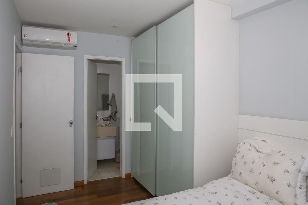 Apartamento, 2 quartos, 75 m² - Foto 12