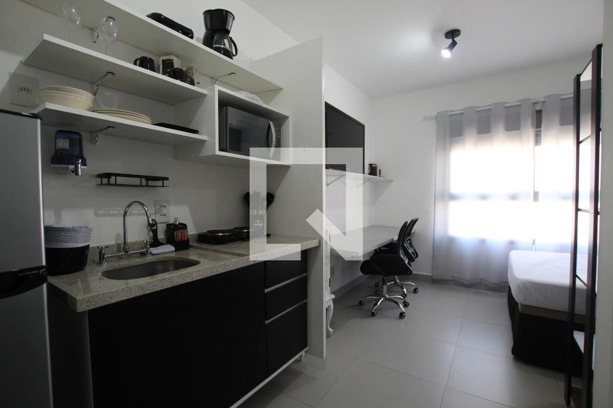 Apartamento, 1 quarto, 21 m² - Foto 2