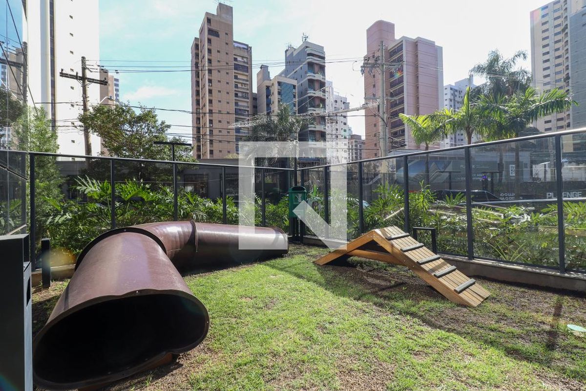 Apartamento à Venda - Cambuí, 3 Quartos,  190 m2 em , Campinas - sp | SoloBR