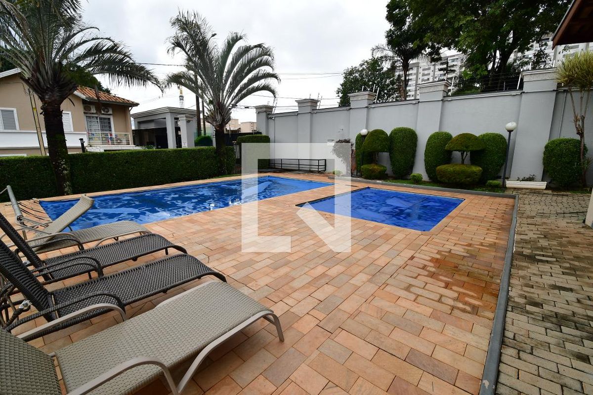 Casa à Venda - Mansões Santo Antônio, 3 Quartos,  155 m2 em , Campinas - sp | SoloBR