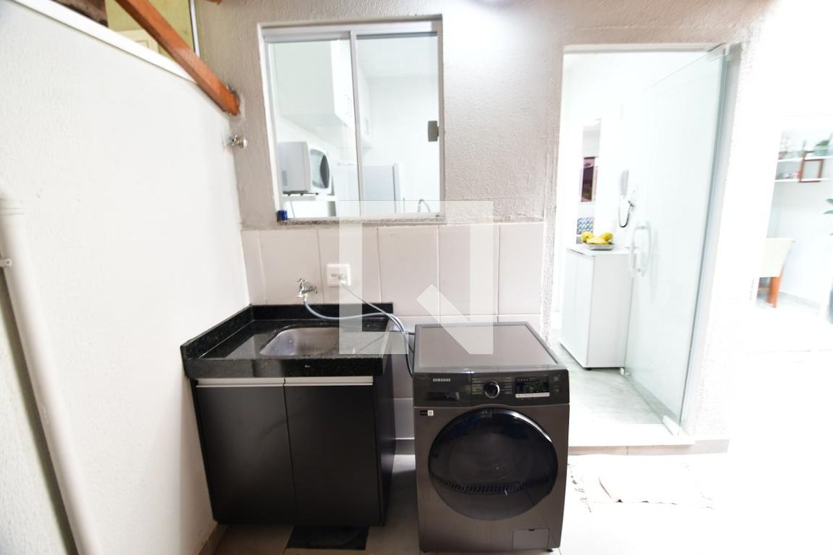 Casa à Venda - Mansões Santo Antônio, 3 Quartos,  155 m2 em , Campinas - sp | SoloBR