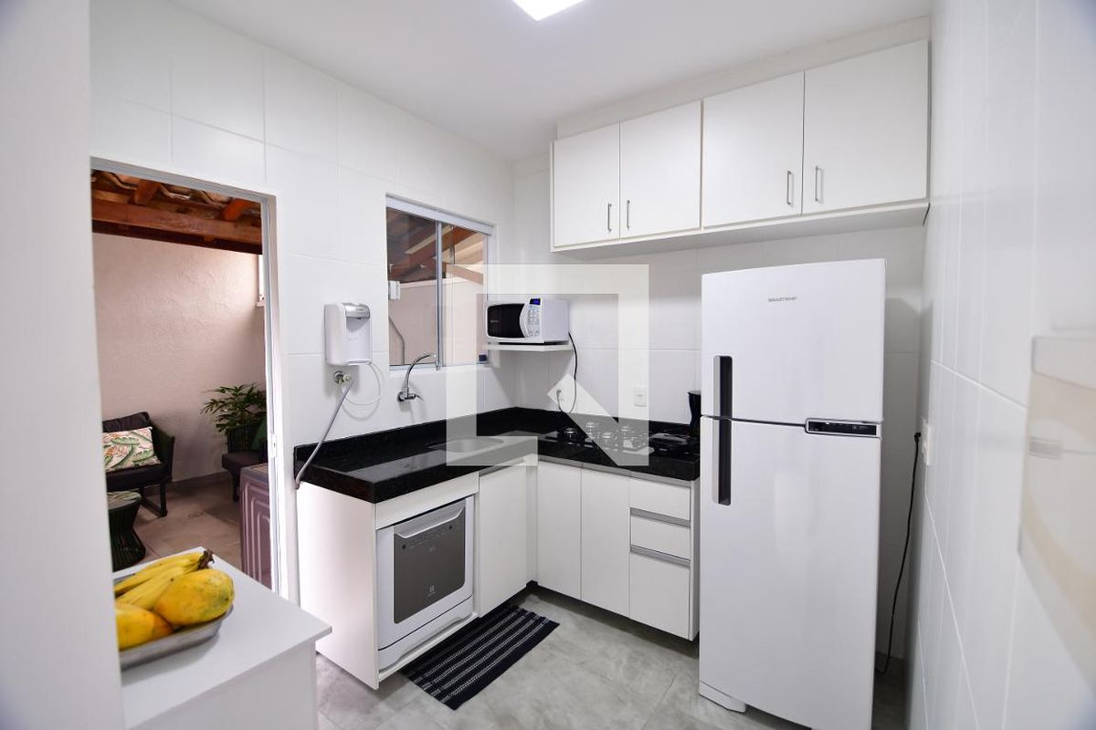 Casa à Venda - Mansões Santo Antônio, 3 Quartos,  155 m2 em , Campinas - sp | SoloBR