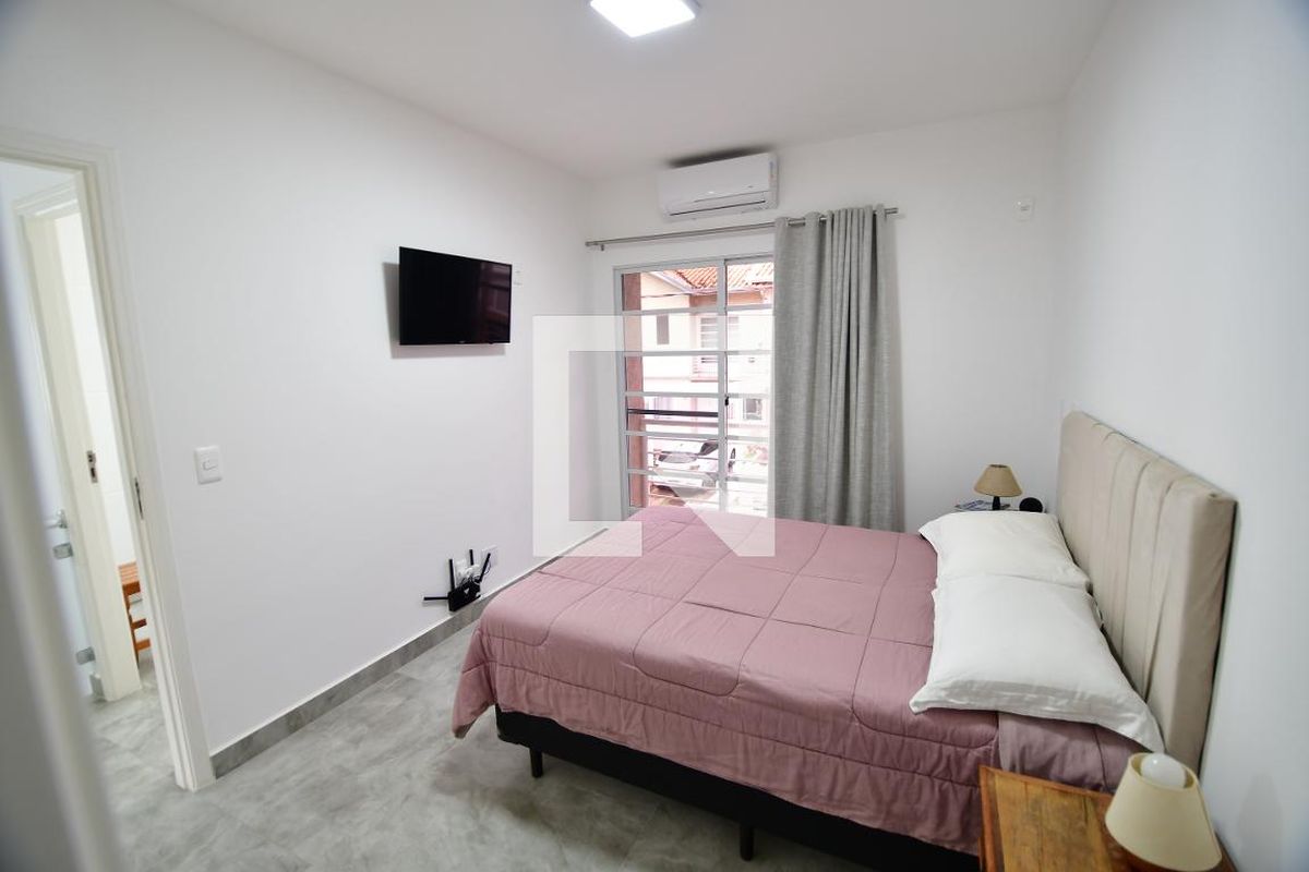 Casa à Venda - Mansões Santo Antônio, 3 Quartos,  155 m2 em , Campinas - sp | SoloBR
