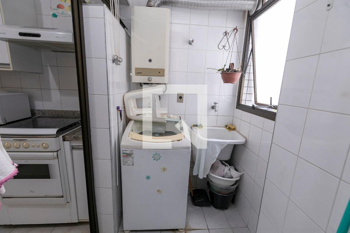 Apartamento à Venda - Cambuí, 2 Quartos,  58 m2 em , Campinas - sp | SoloBR
