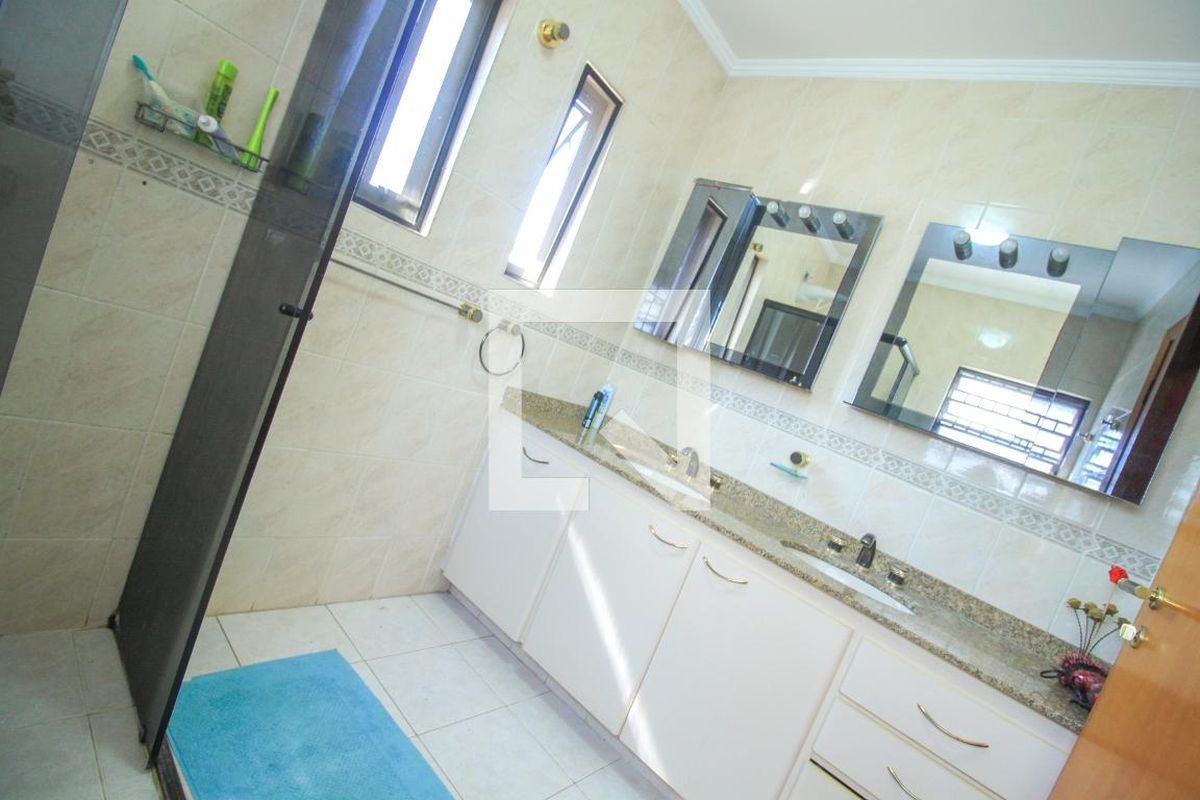 Casa, 4 quartos, 200 m² - Foto 22