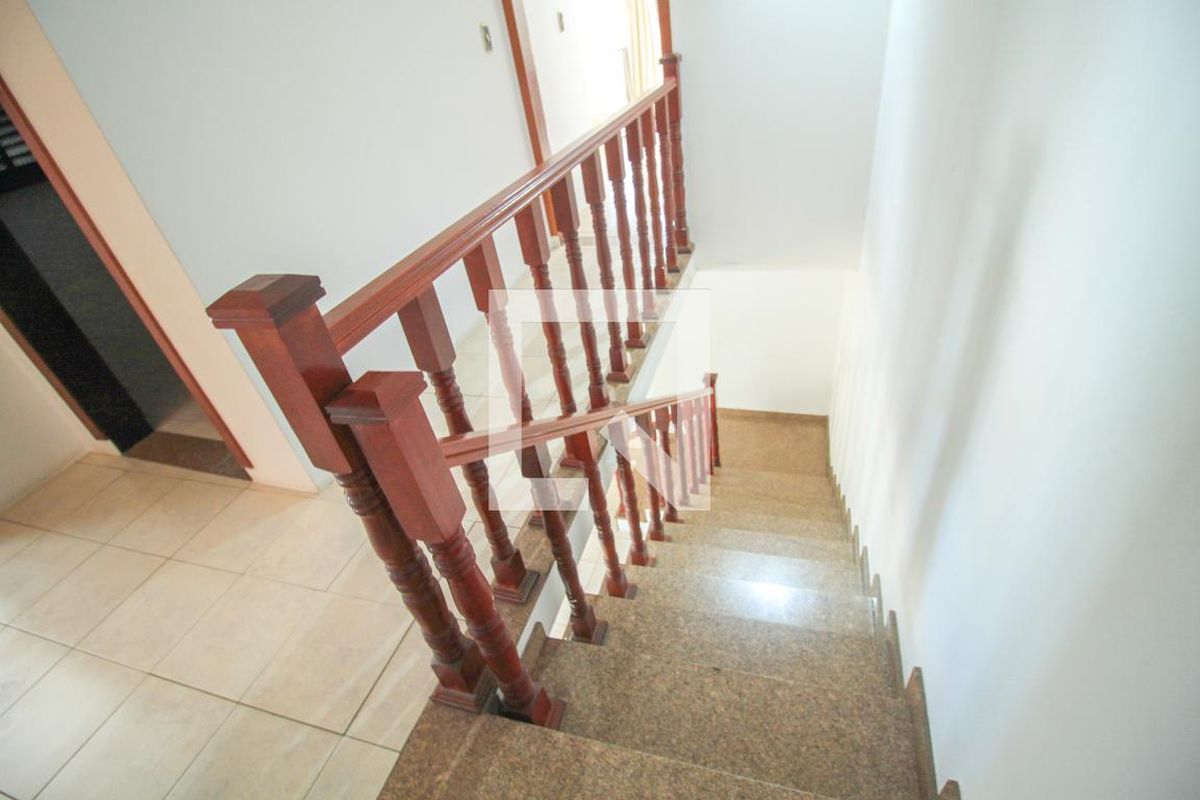 Casa, 4 quartos, 200 m² - Foto 12