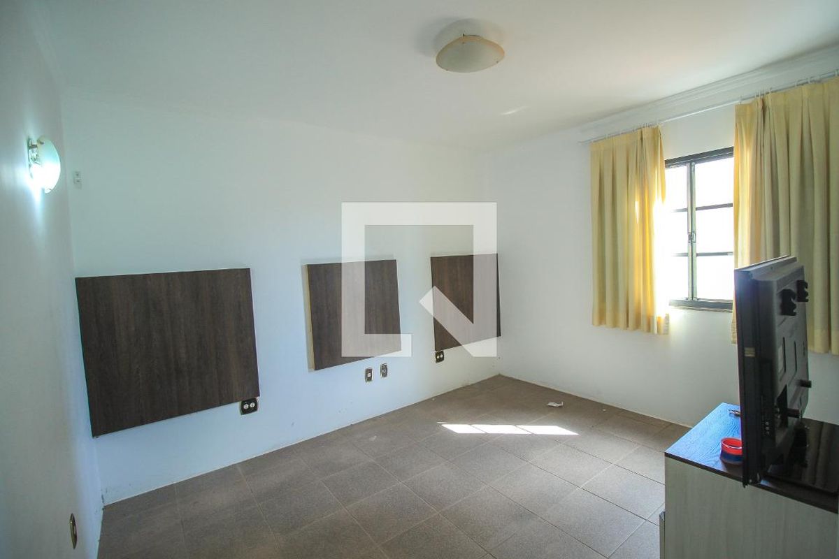 Casa, 4 quartos, 200 m² - Foto 36