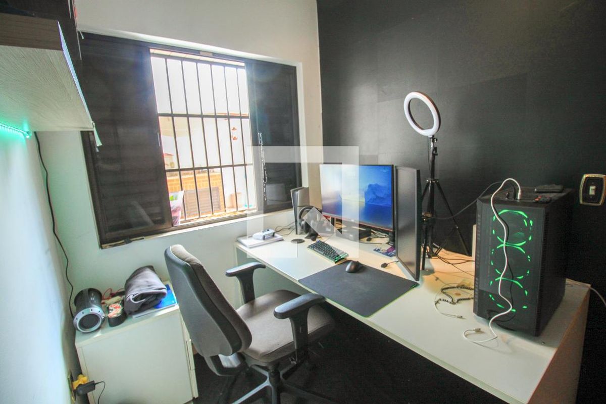 Casa, 4 quartos, 200 m² - Foto 45