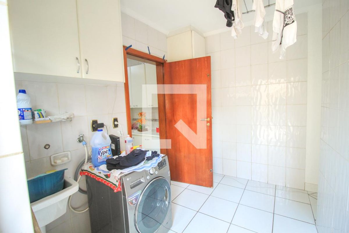 Casa, 4 quartos, 200 m² - Foto 58