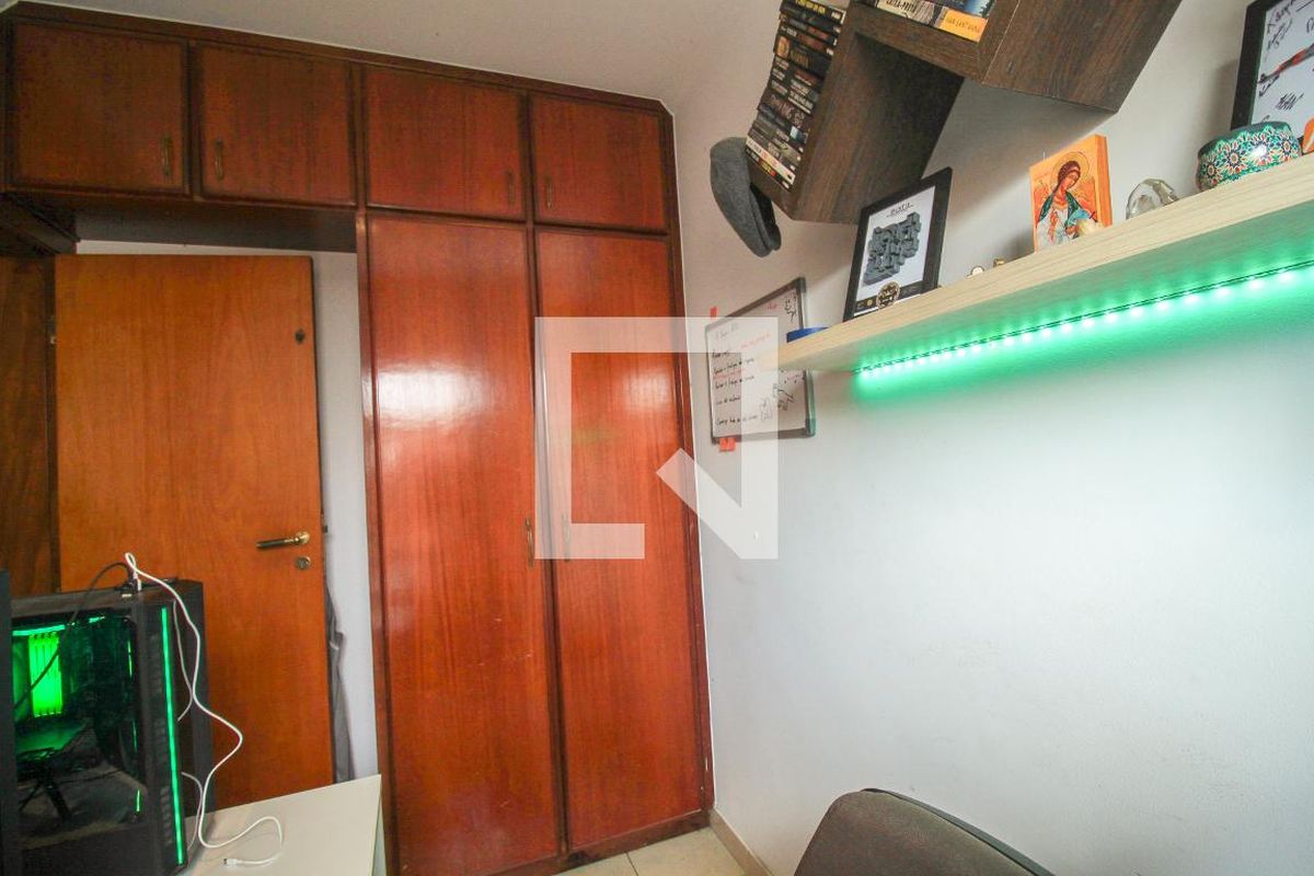 Casa, 4 quartos, 200 m² - Foto 47
