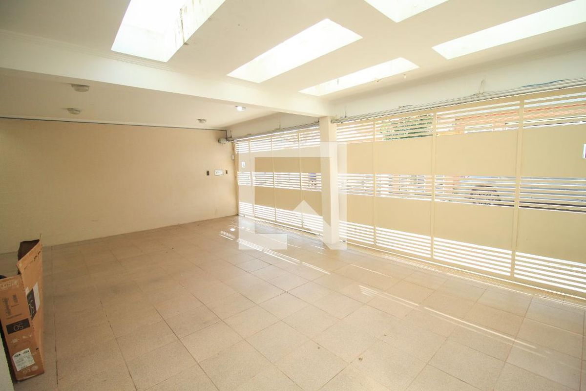 Casa, 4 quartos, 200 m² - Foto 68