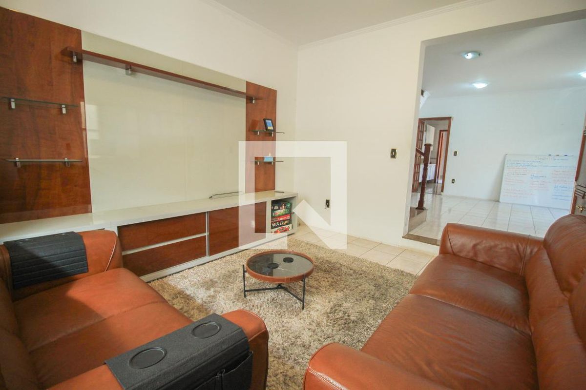 Casa, 4 quartos, 200 m² - Foto 3