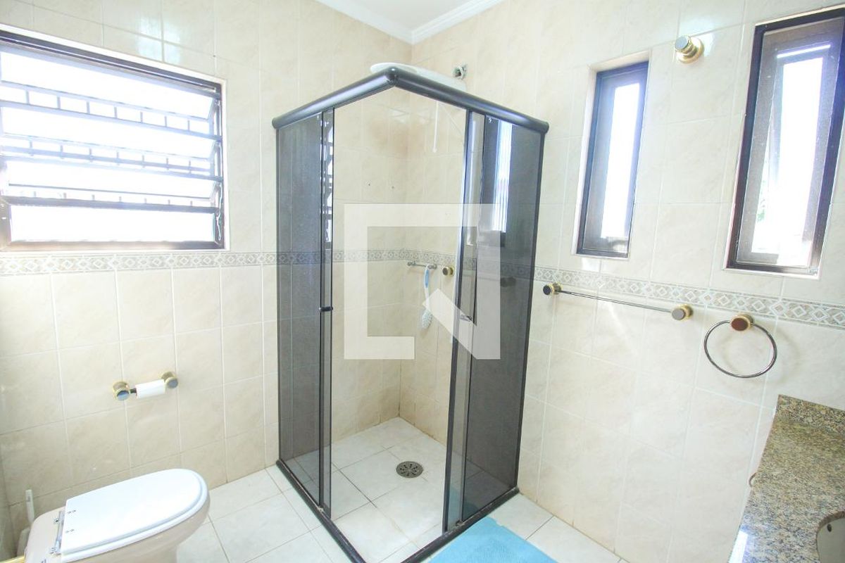 Casa, 4 quartos, 200 m² - Foto 21