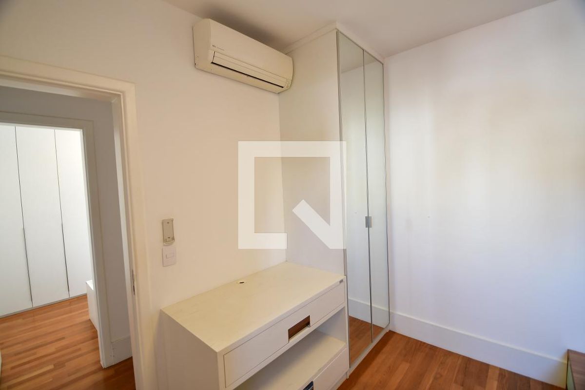 Apartamento à Venda - Cambuí, 3 Quartos,  130 m2 em , Campinas - sp | SoloBR
