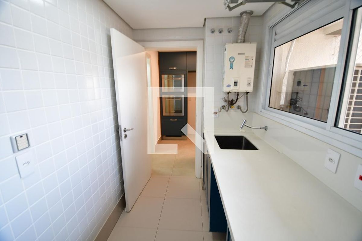Apartamento à Venda - Cambuí, 3 Quartos,  130 m2 em , Campinas - sp | SoloBR