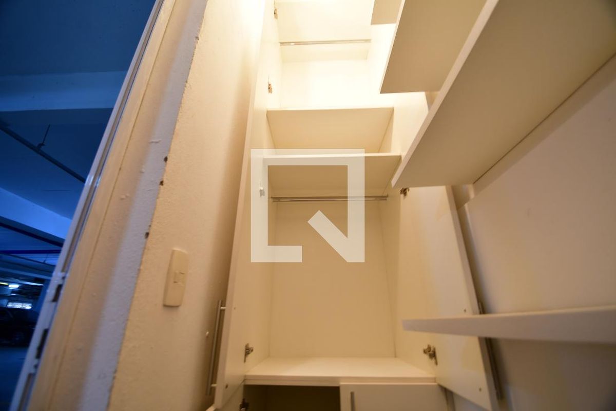 Apartamento à Venda - Cambuí, 3 Quartos,  130 m2 em , Campinas - sp | SoloBR