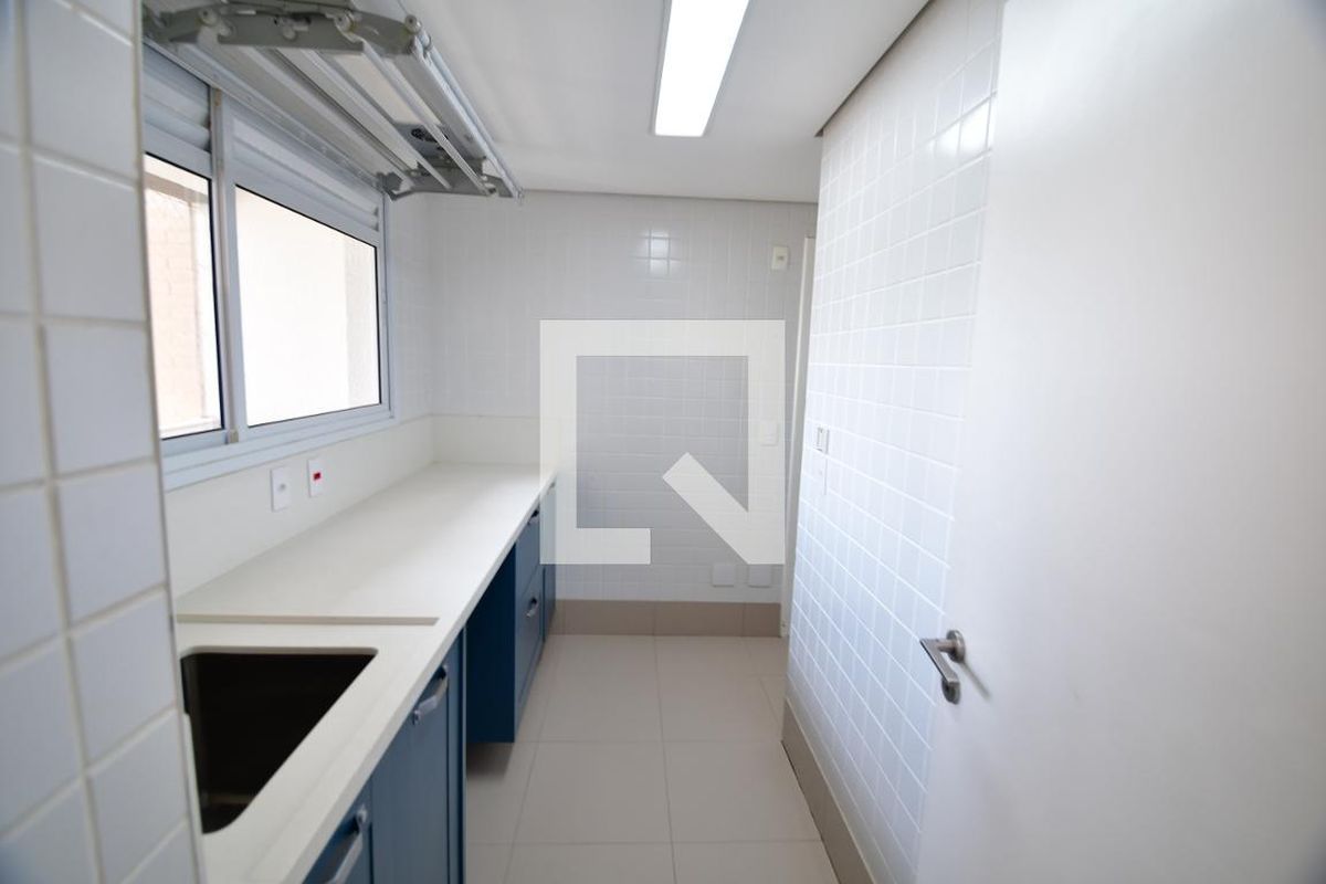 Apartamento à Venda - Cambuí, 3 Quartos,  130 m2 em , Campinas - sp | SoloBR
