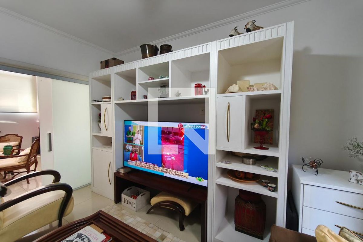 Casa à Venda - Swiss Park, 3 Quartos,  217 m2 em , Campinas - sp | SoloBR