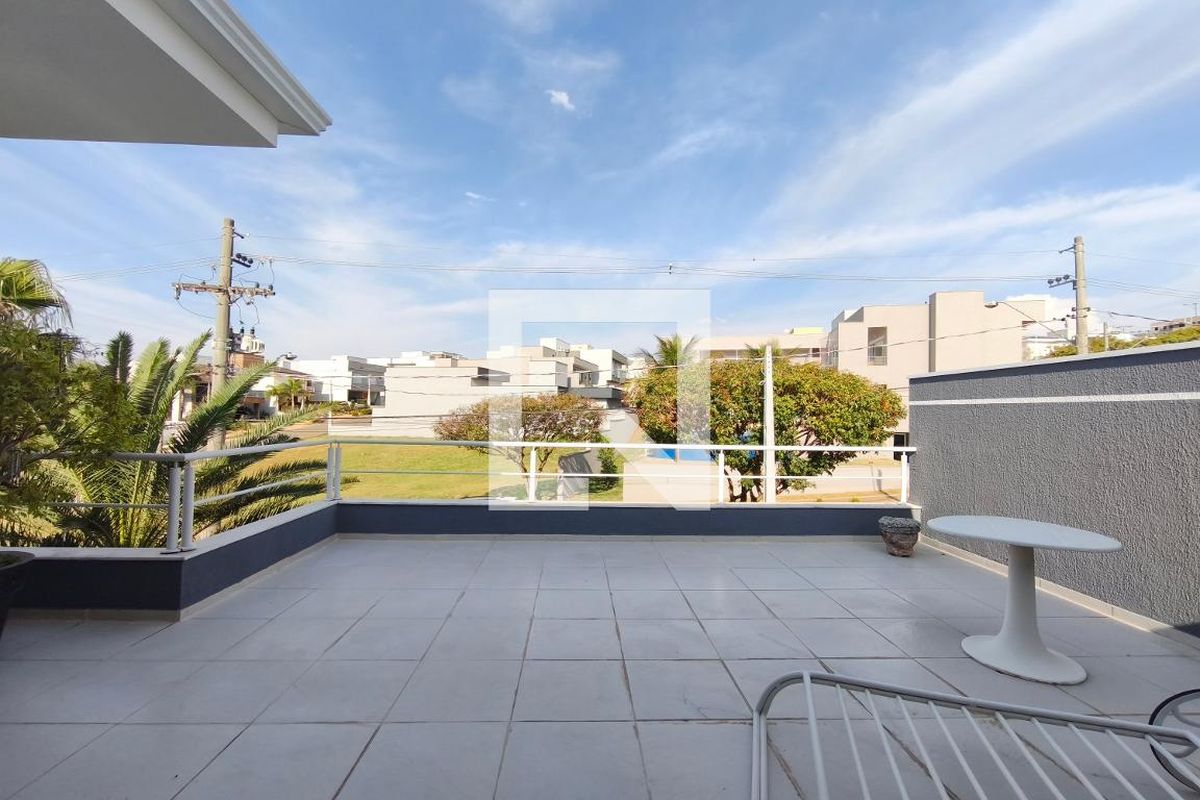 Casa à Venda - Swiss Park, 3 Quartos,  217 m2 em , Campinas - sp | SoloBR