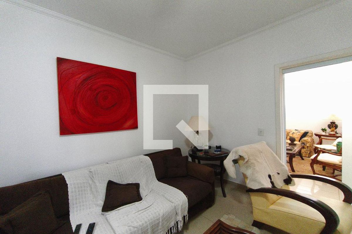 Casa à Venda - Swiss Park, 3 Quartos,  217 m2 em , Campinas - sp | SoloBR