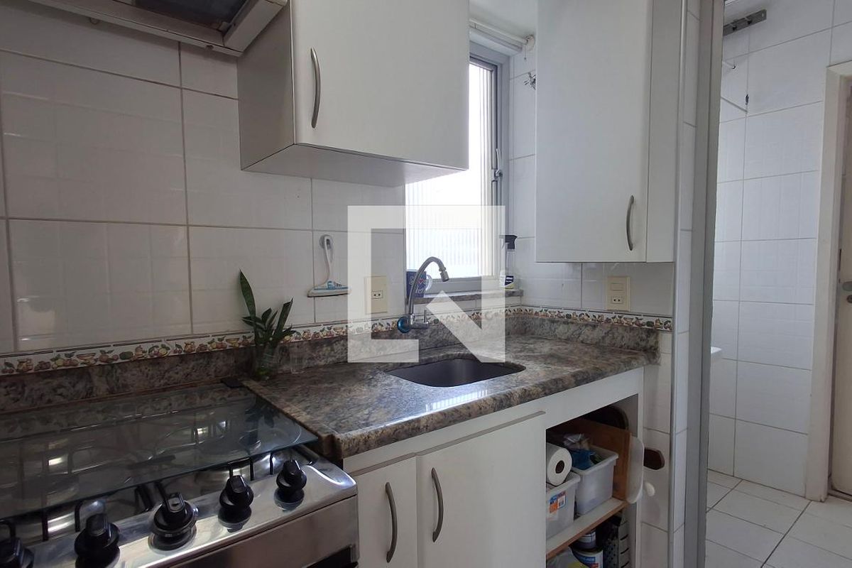 Apartamento à Venda - Cambuí, 2 Quartos,  60 m2 em , Campinas - sp | SoloBR