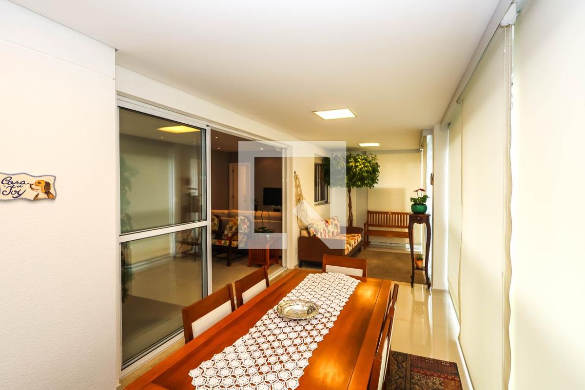 Apartamento, 3 quartos, 130 m² - Foto 8