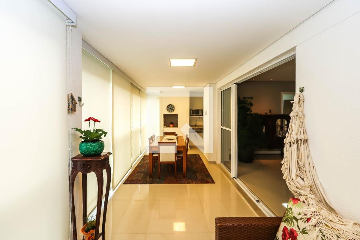 Apartamento, 3 quartos, 130 m² - Foto 10