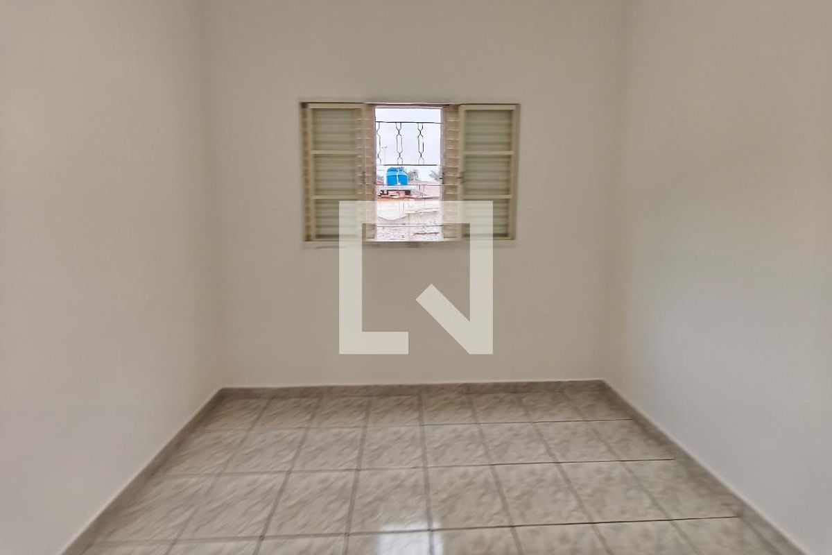 Casa à Venda - Parque Prado, 3 Quartos,  200 m2 em , Campinas - sp | SoloBR