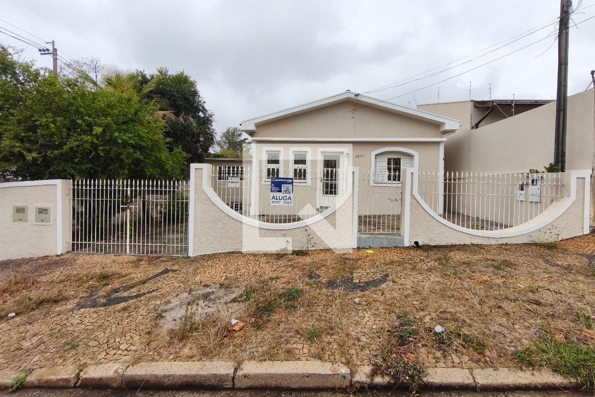 Casa à Venda - Parque Prado, 3 Quartos,  200 m2 em , Campinas - sp | SoloBR