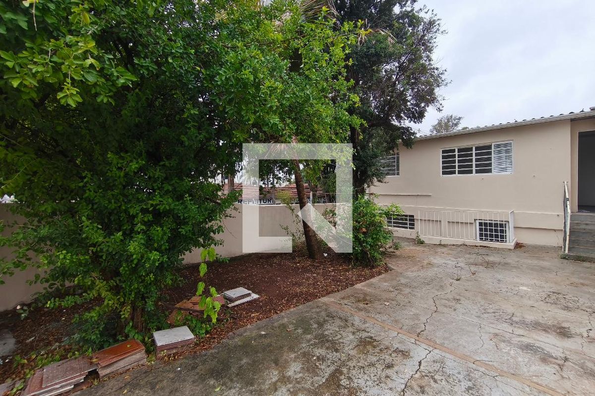 Casa à Venda - Parque Prado, 3 Quartos,  200 m2 em , Campinas - sp | SoloBR