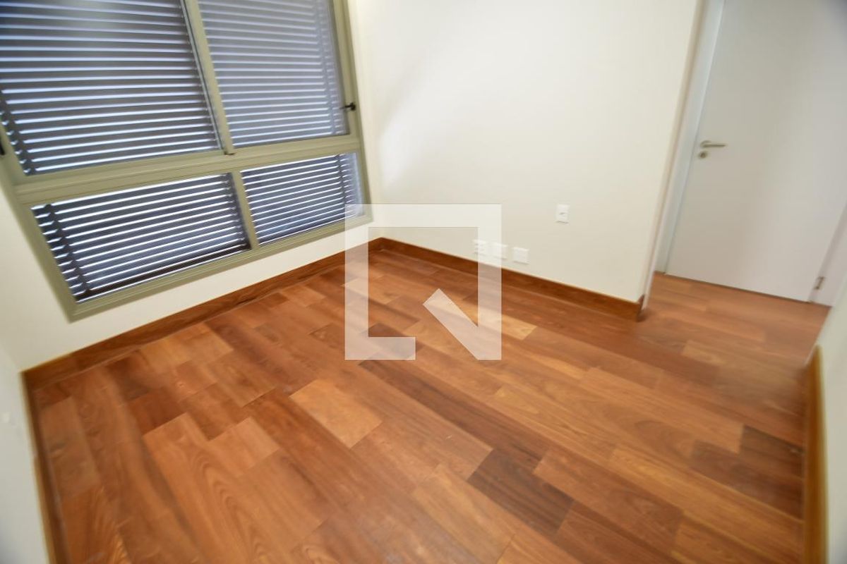 Apartamento à Venda - Cambuí, 3 Quartos,  257 m2 em , Campinas - sp | SoloBR