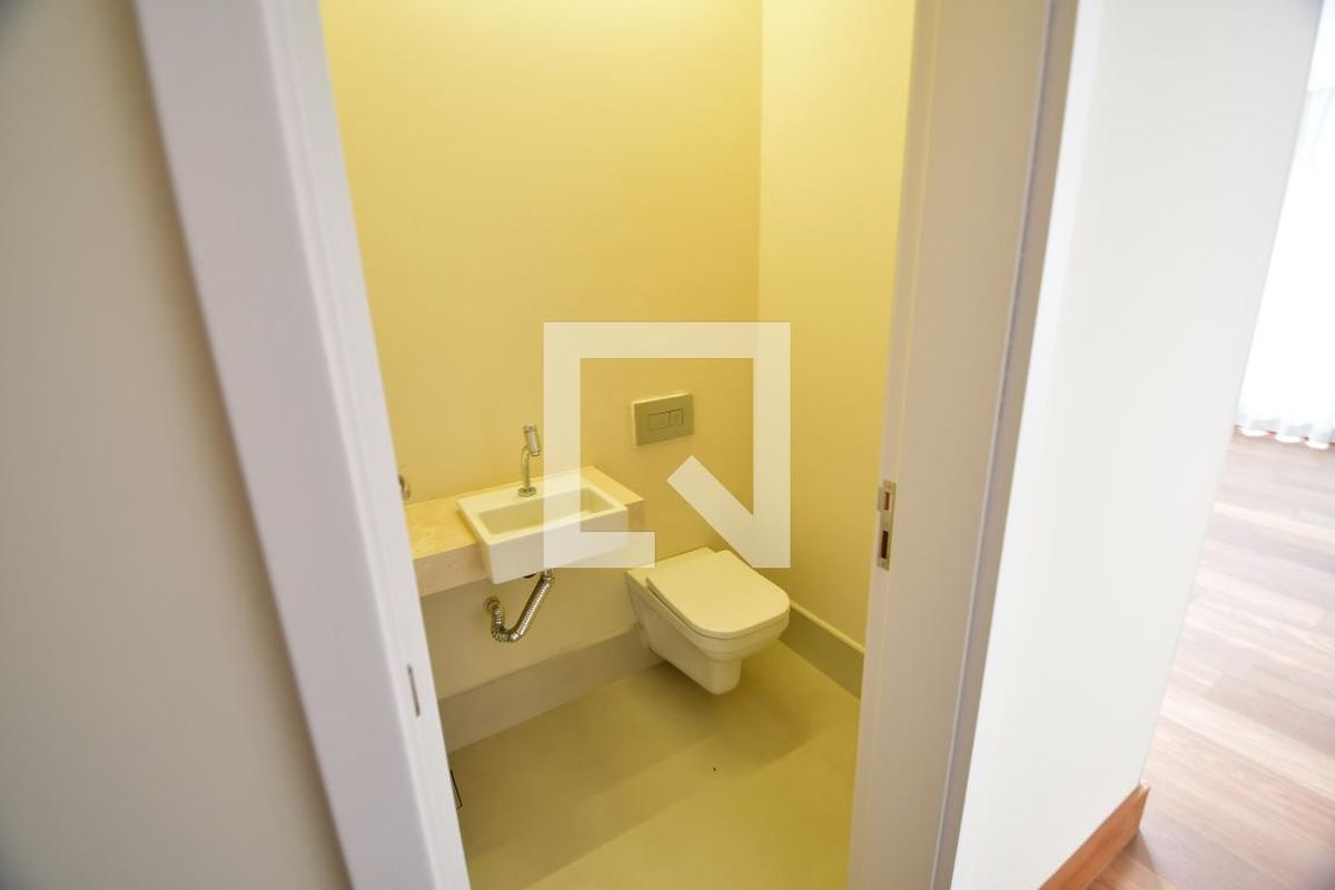 Apartamento à Venda - Cambuí, 3 Quartos,  257 m2 em , Campinas - sp | SoloBR