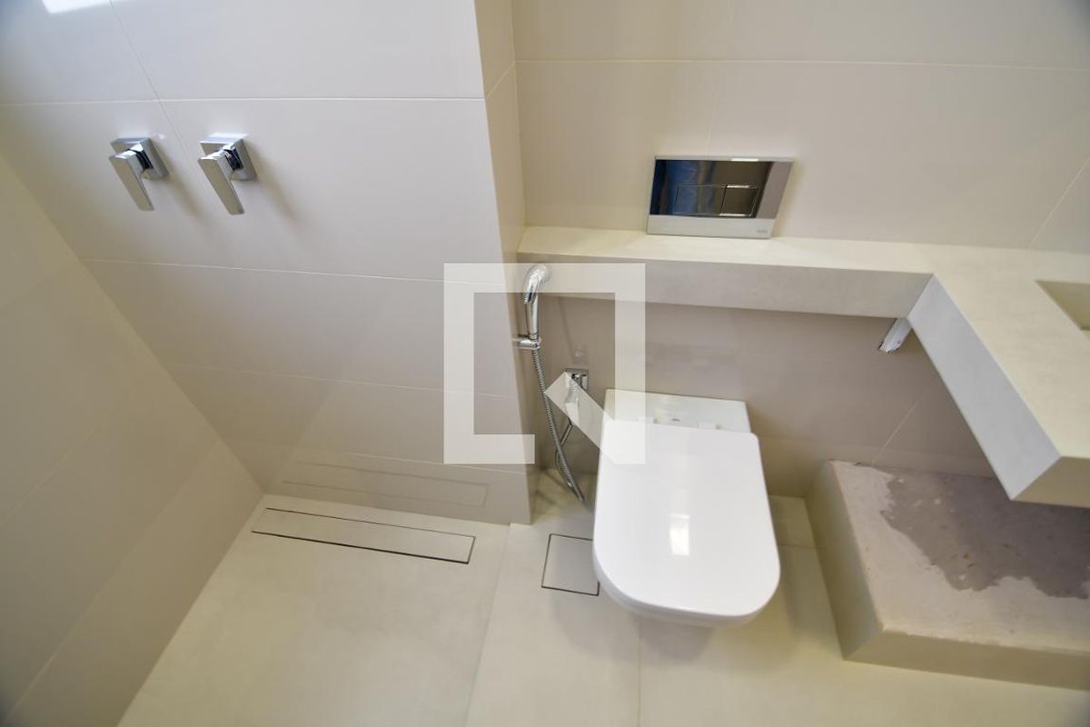 Apartamento à Venda - Cambuí, 3 Quartos,  257 m2 em , Campinas - sp | SoloBR