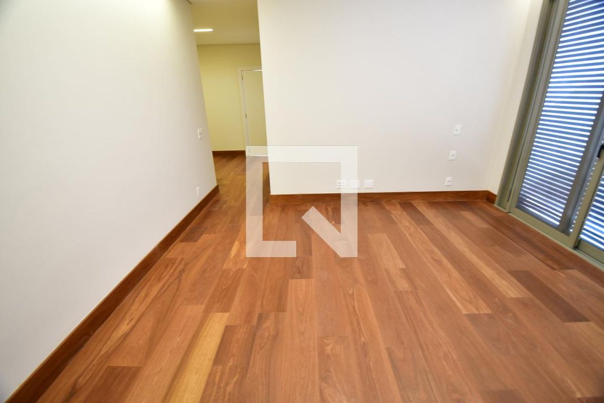 Apartamento à Venda - Cambuí, 3 Quartos,  257 m2 em , Campinas - sp | SoloBR