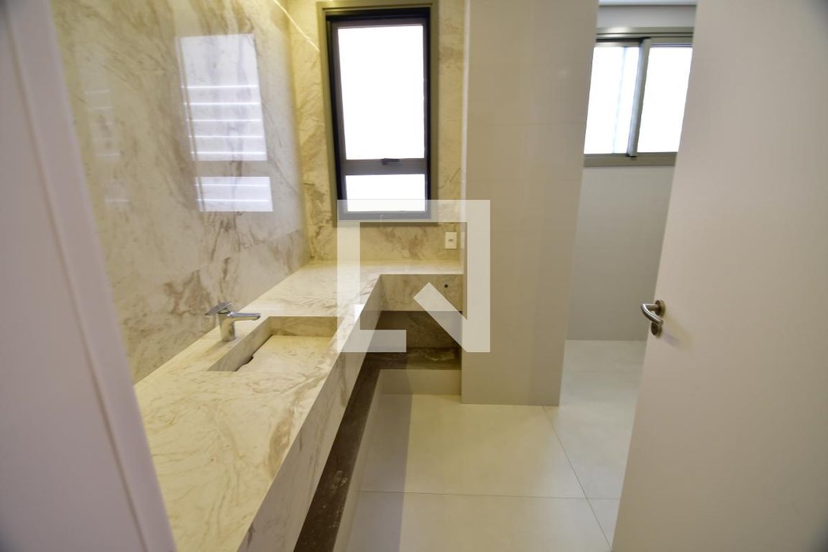 Apartamento à Venda - Cambuí, 3 Quartos,  257 m2 em , Campinas - sp | SoloBR